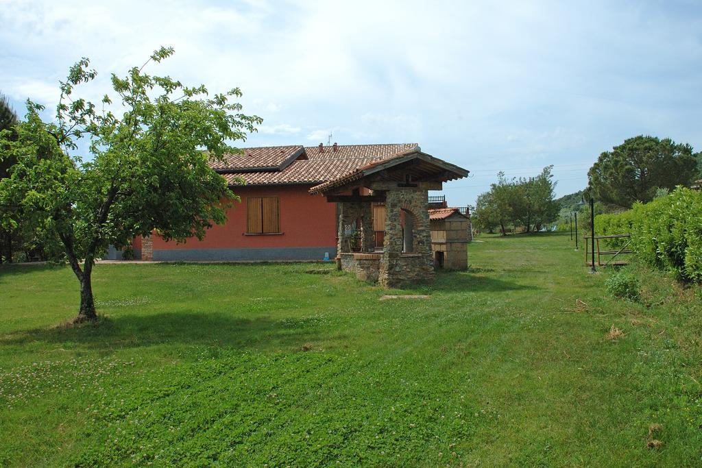 Agriturismo Podere Gozzuto Гаворрано Экстерьер фото